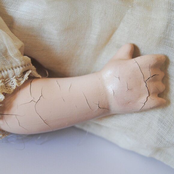 1930's Composition Nancy doll? 17" Open/close eyes with teeth - Picture 3 of 11